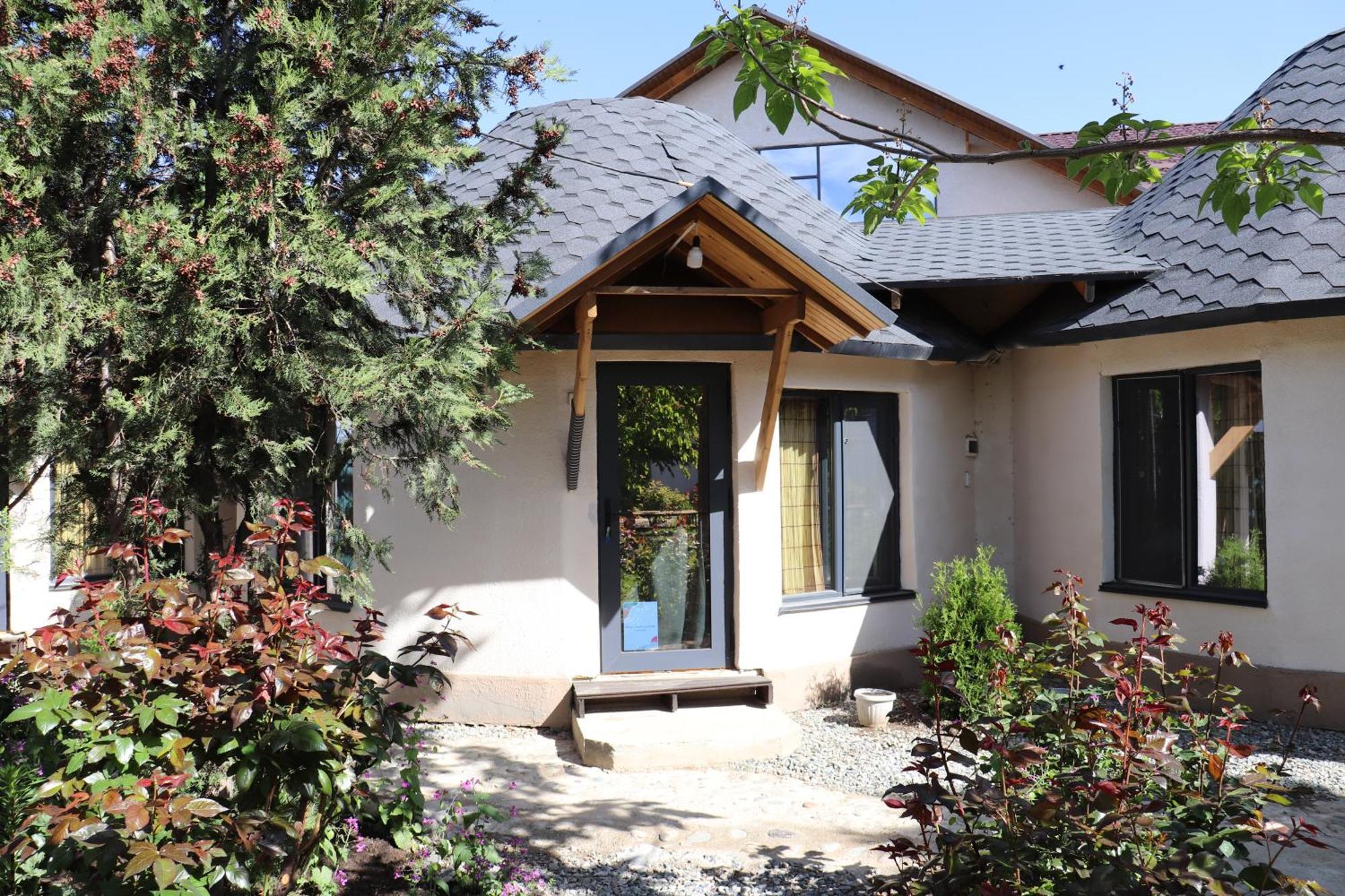 Happy Nomads Yurts & Hostel Karakol Luaran gambar